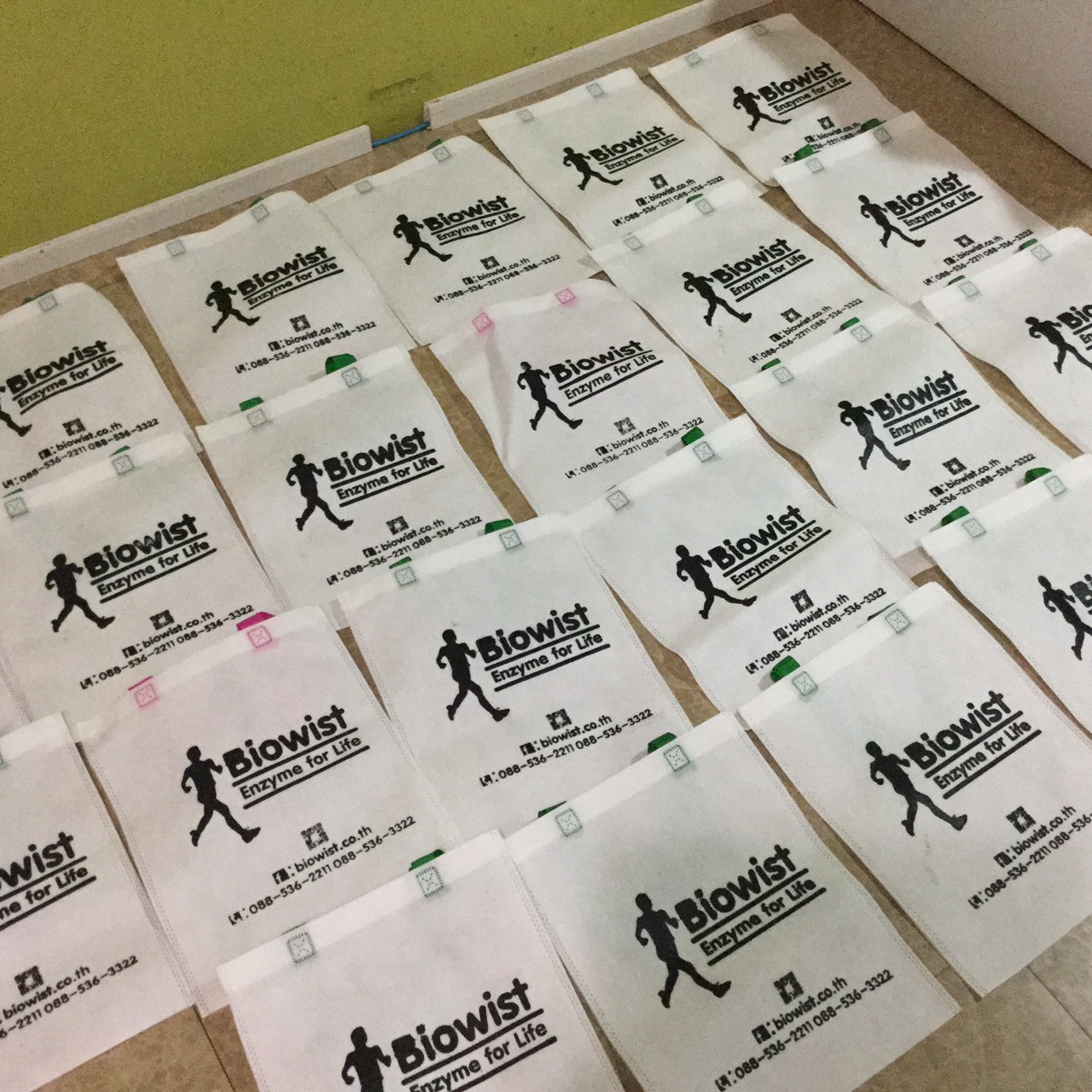 งานพิมพ์เสื้อ Eco print