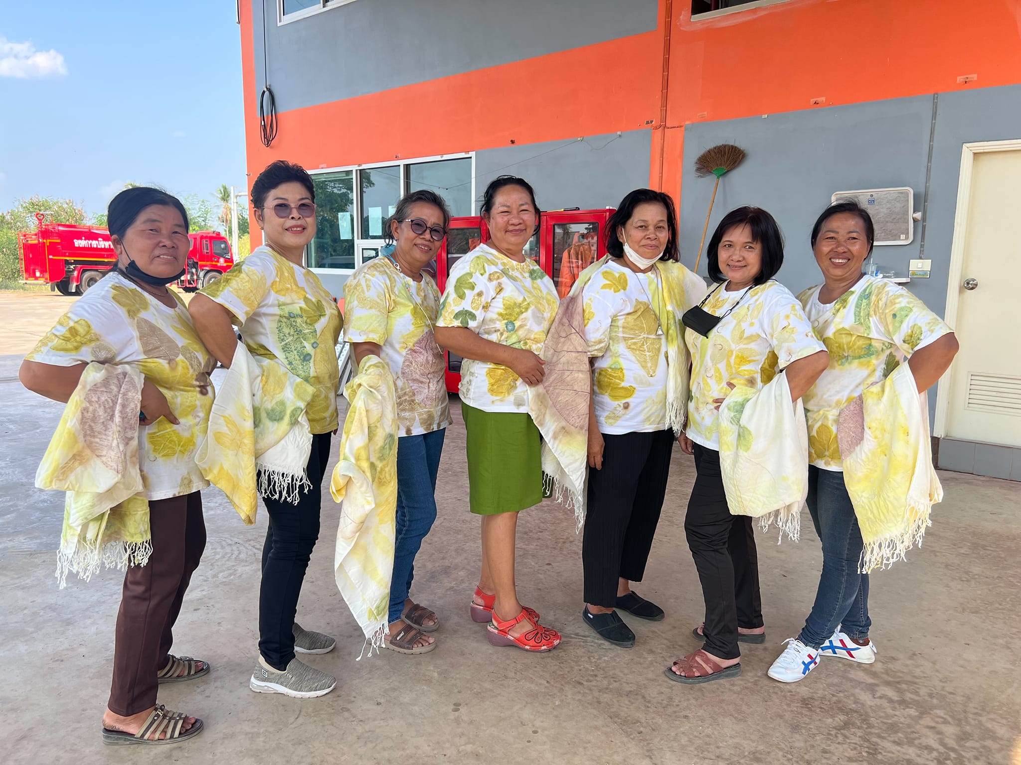 งานพิมพ์เสื้อ Eco print